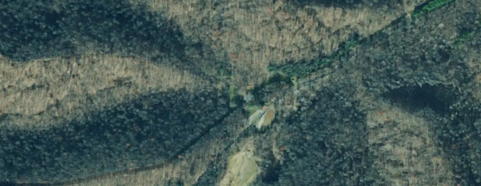Satellite view of Stewart Lake Campground at Scioto Trail State Park, with its 18 sites marked
